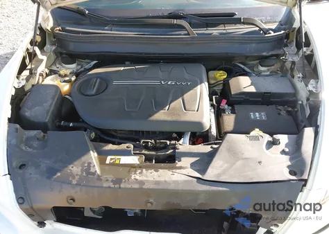 2016 Jeep Cherokee Latitude from USA, damaged, VIN 1C4PJMCS5GW253726